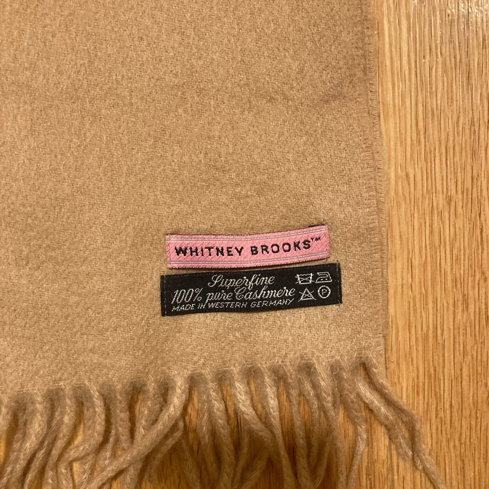 EUC!! 100% Pure Cashmere Scarf